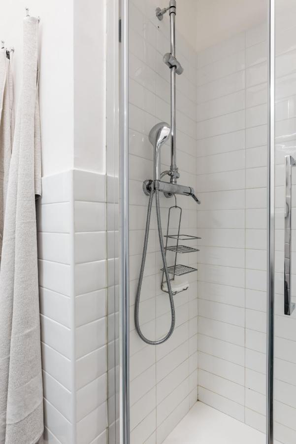 Acquario 5' Free Wifi & Netflix "Prione" By Tilo Apartment'S Genua Buitenkant foto